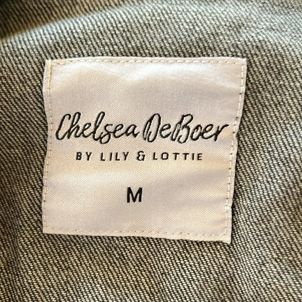 Chelsea DeBoer Black Penny Pearl Distressed Jacket with Pockets - Picture 8 of 9